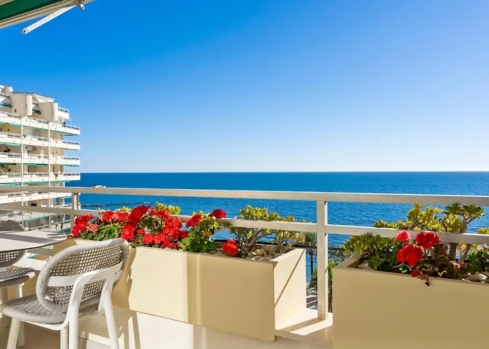 Front With Pool Appartement