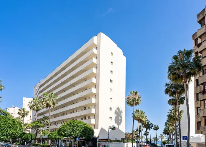 Front With Pool Appartement Marbella